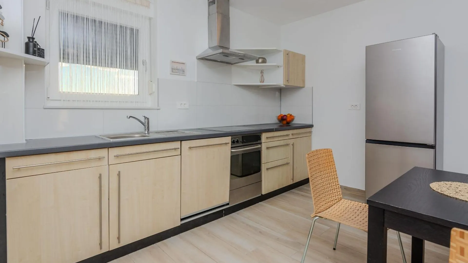ויר Apartment Ivic